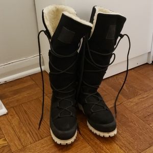 The North Face Studio Boots